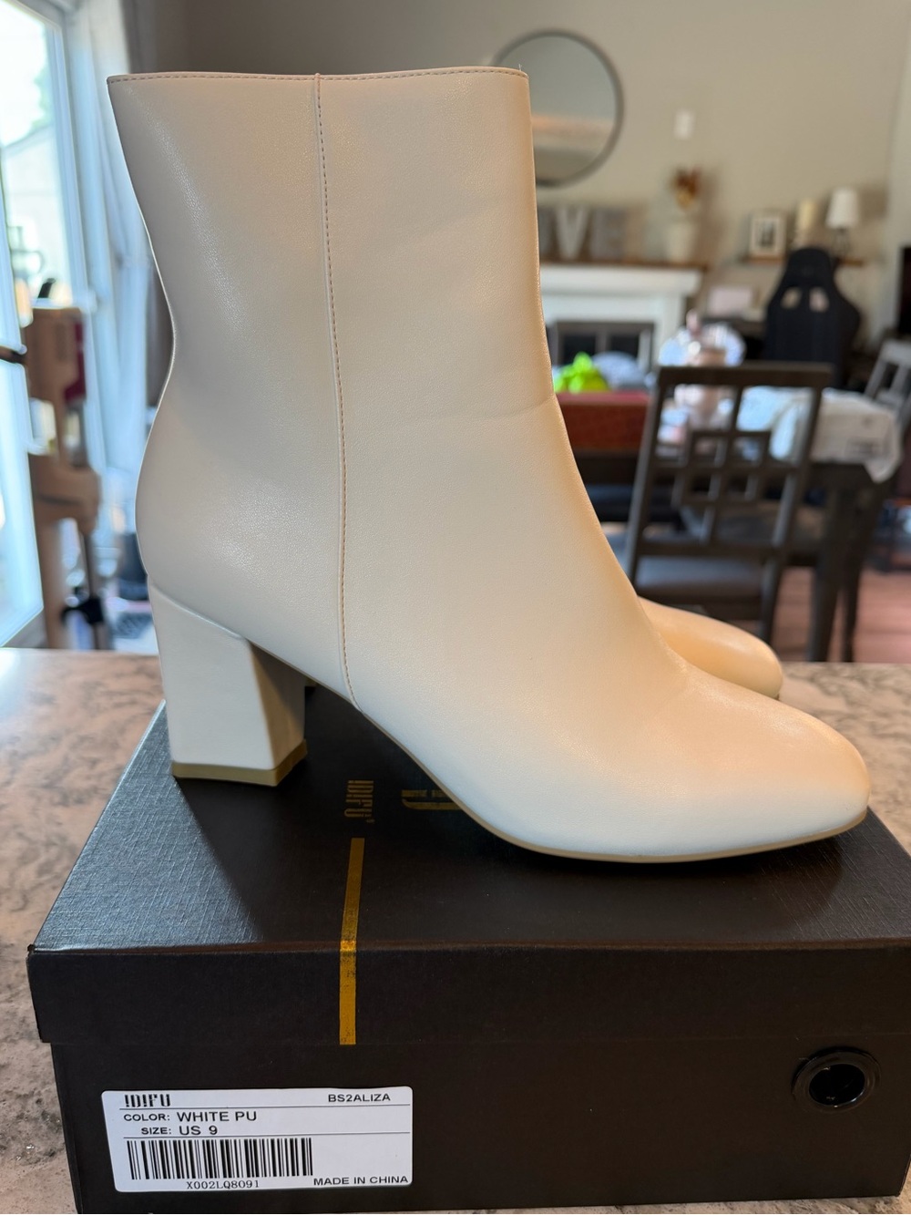 Women’s Square Toe Heeled Boots - Size 9